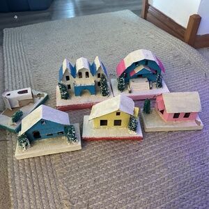 5 Vintage Putz houses